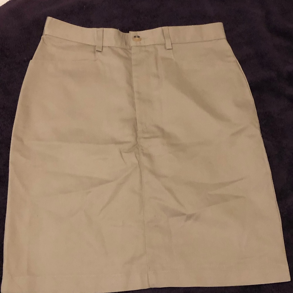 Plain uniform skirt